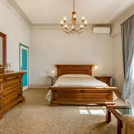 Nice In With View And Private Terrace Appartamento
