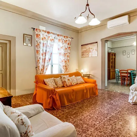 Apartment Nice In With View And Private Terrace Cortona